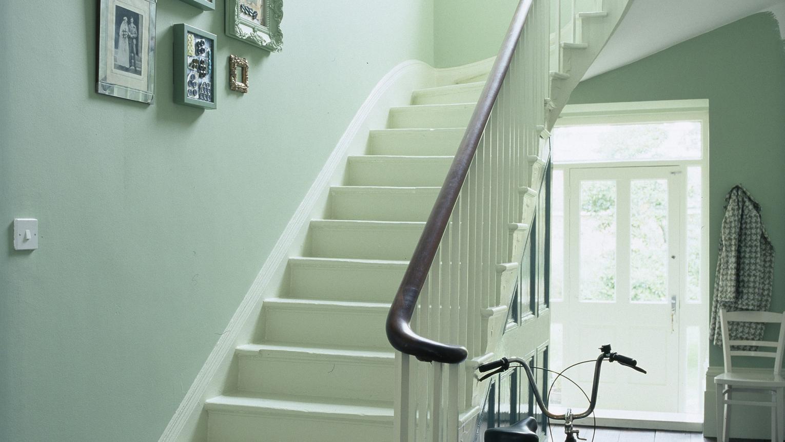 Embrace the bluegreen appeal of eau de Nil Dulux